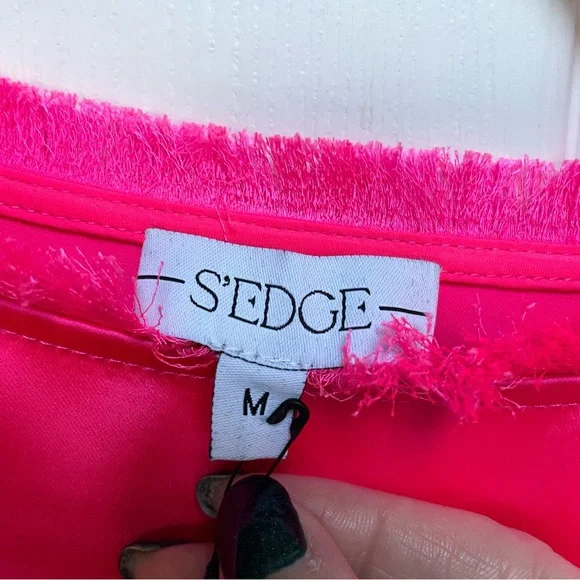 S’edge Sedge Apparel Astor Top Fray Neck Neon Pink Women’s Medium NEW WITH TAGS - Picture 4 of 4